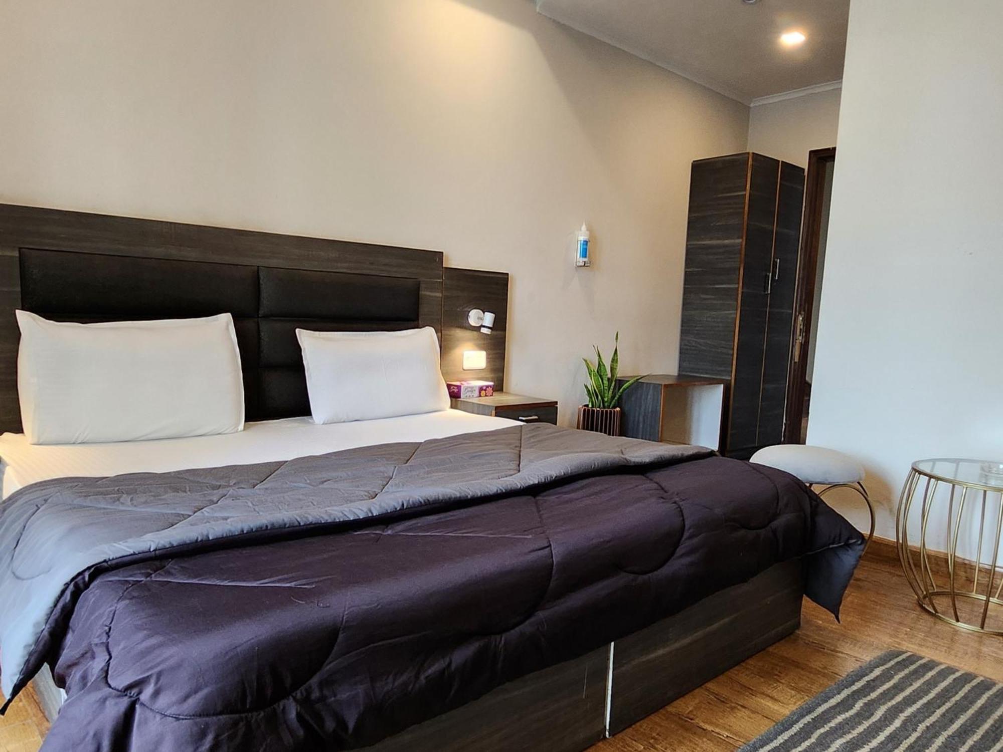 Hotel City Premier - Golf Course Road ,Gurgaon Bagian luar foto