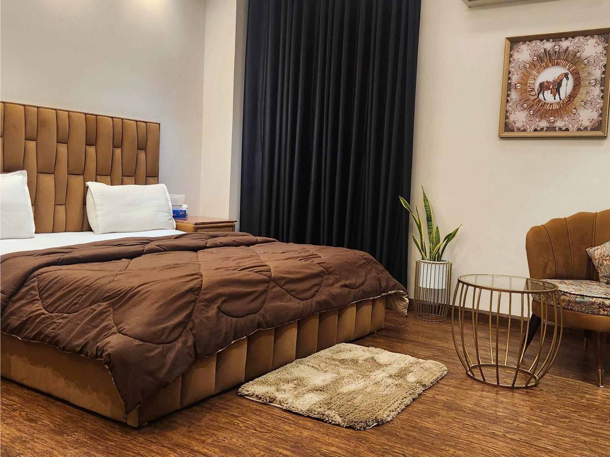 Hotel City Premier - Golf Course Road ,Gurgaon Bagian luar foto