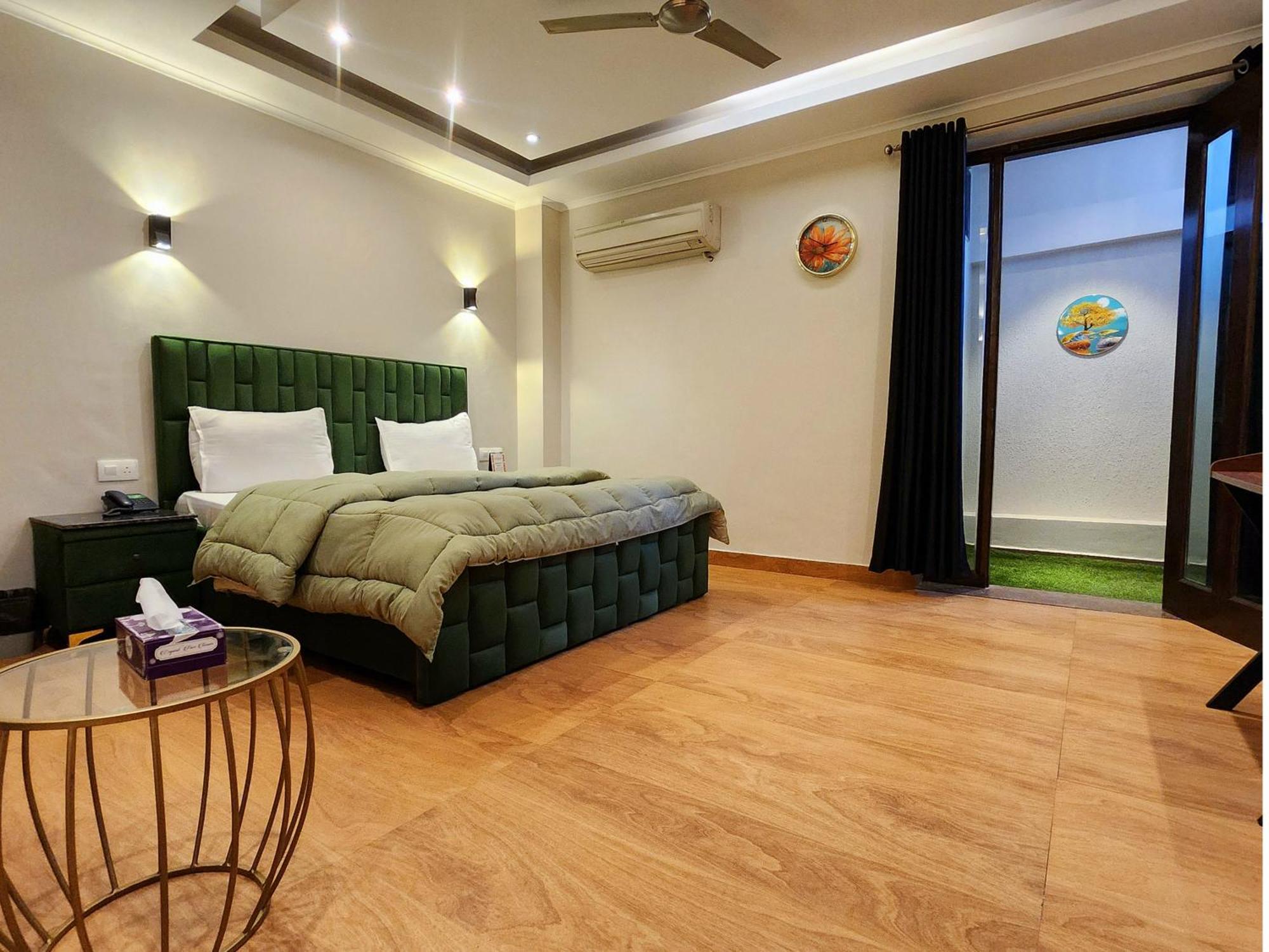 Hotel City Premier - Golf Course Road ,Gurgaon Bagian luar foto